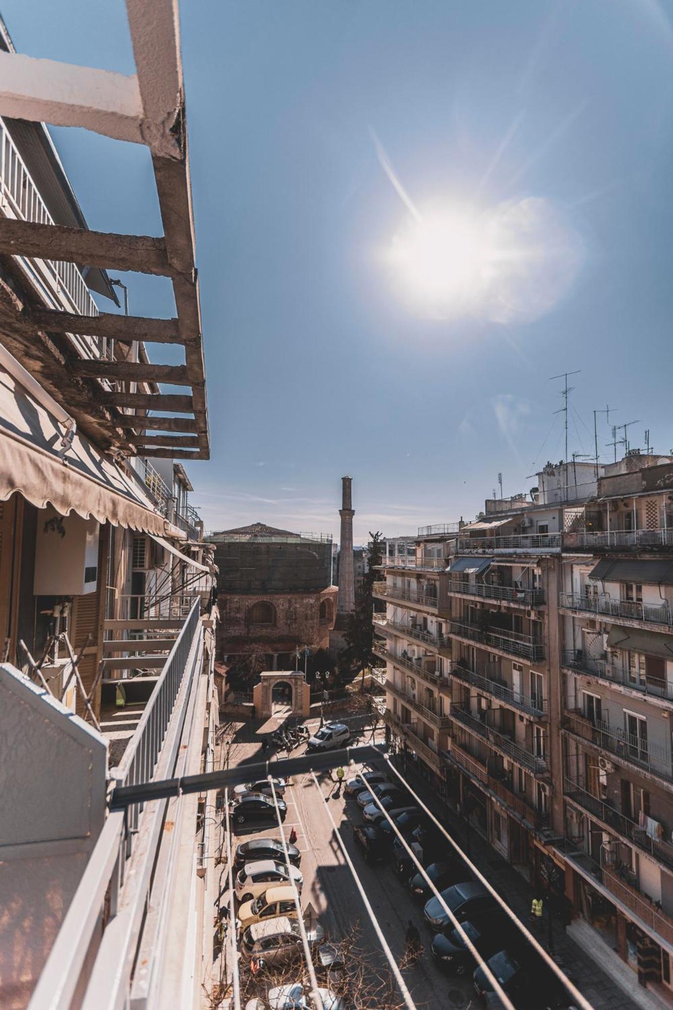 Kartell Luxury Apartment Thessaloniki Center Buitenkant foto